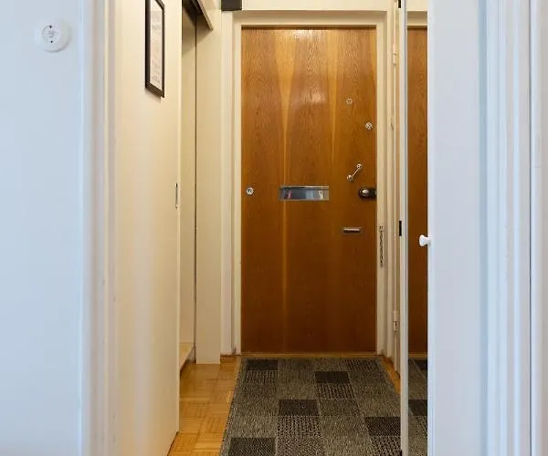 Two-room Aura River Host By Tuure * Turku